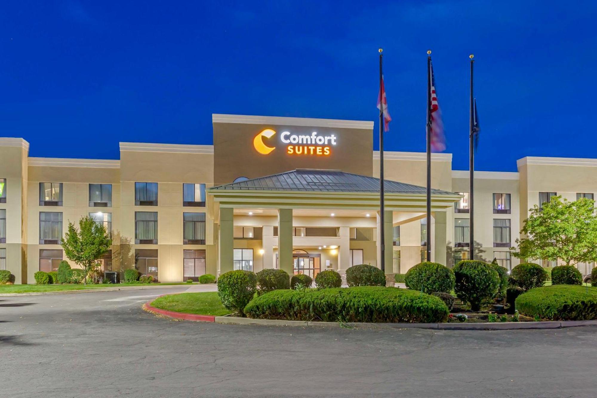 Comfort Suites Ogden Conference Center Экстерьер фото