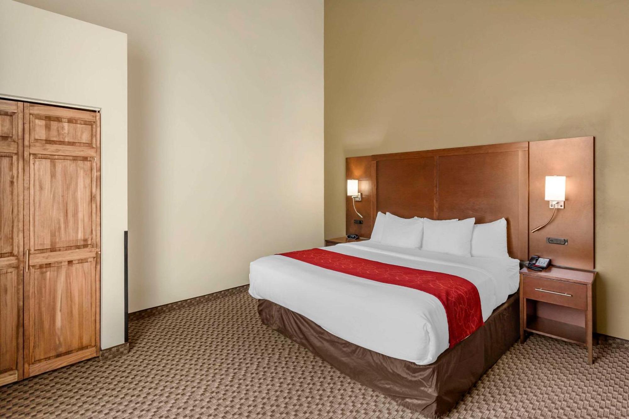 Comfort Suites Ogden Conference Center Экстерьер фото