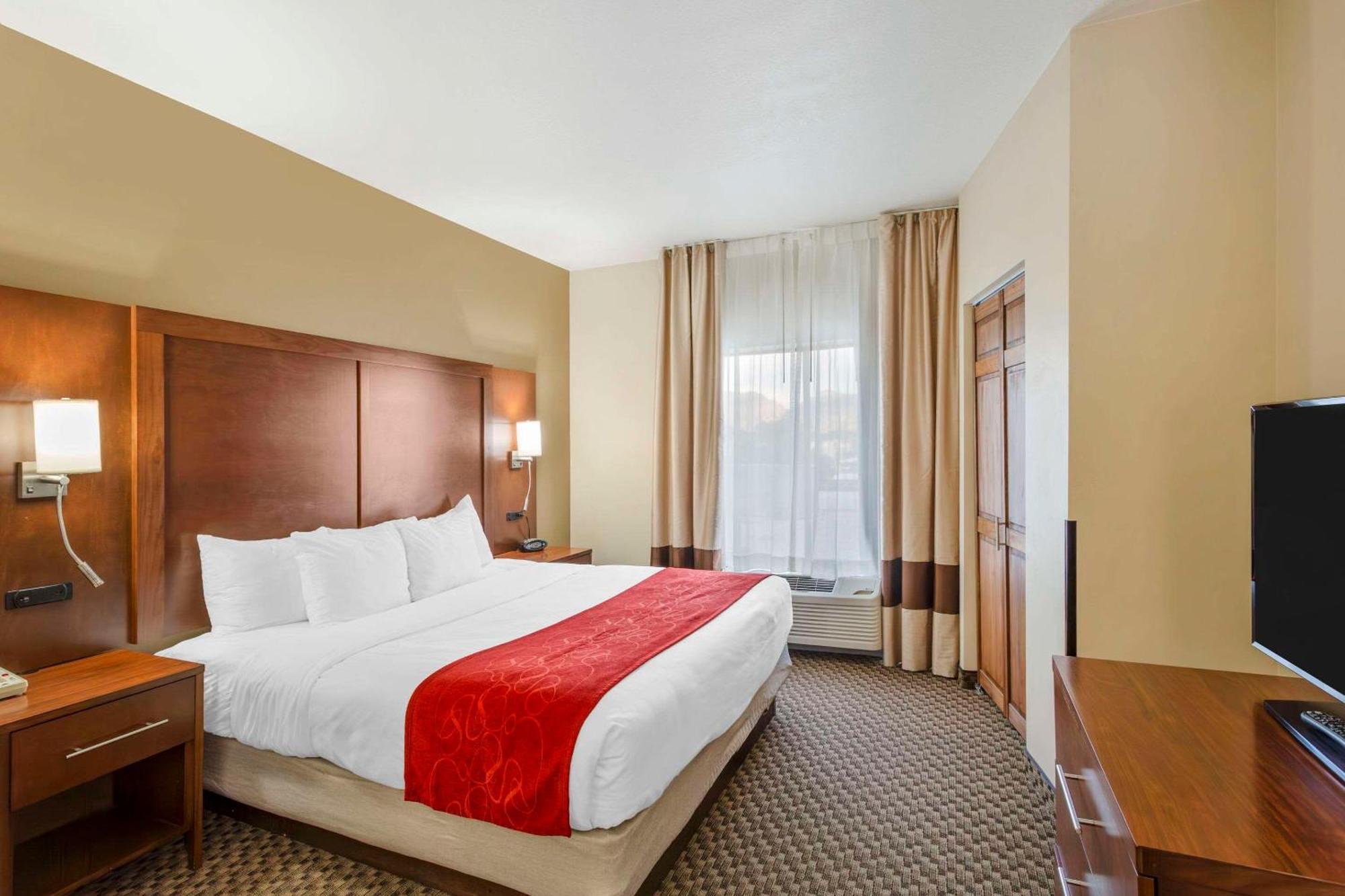 Comfort Suites Ogden Conference Center Экстерьер фото